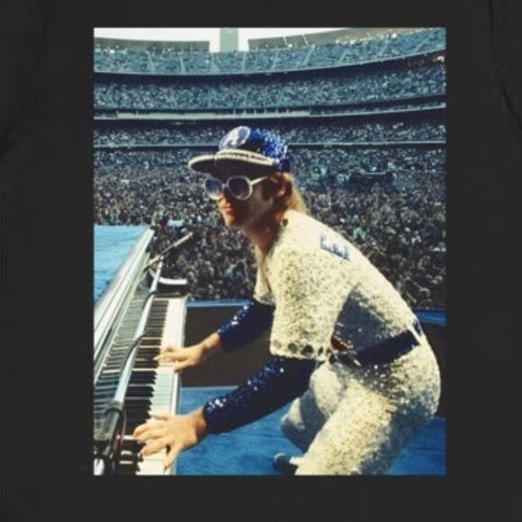 Elton John 1975 Dodgers Photo Graphic T-Shirt - Picture 2 of 4
